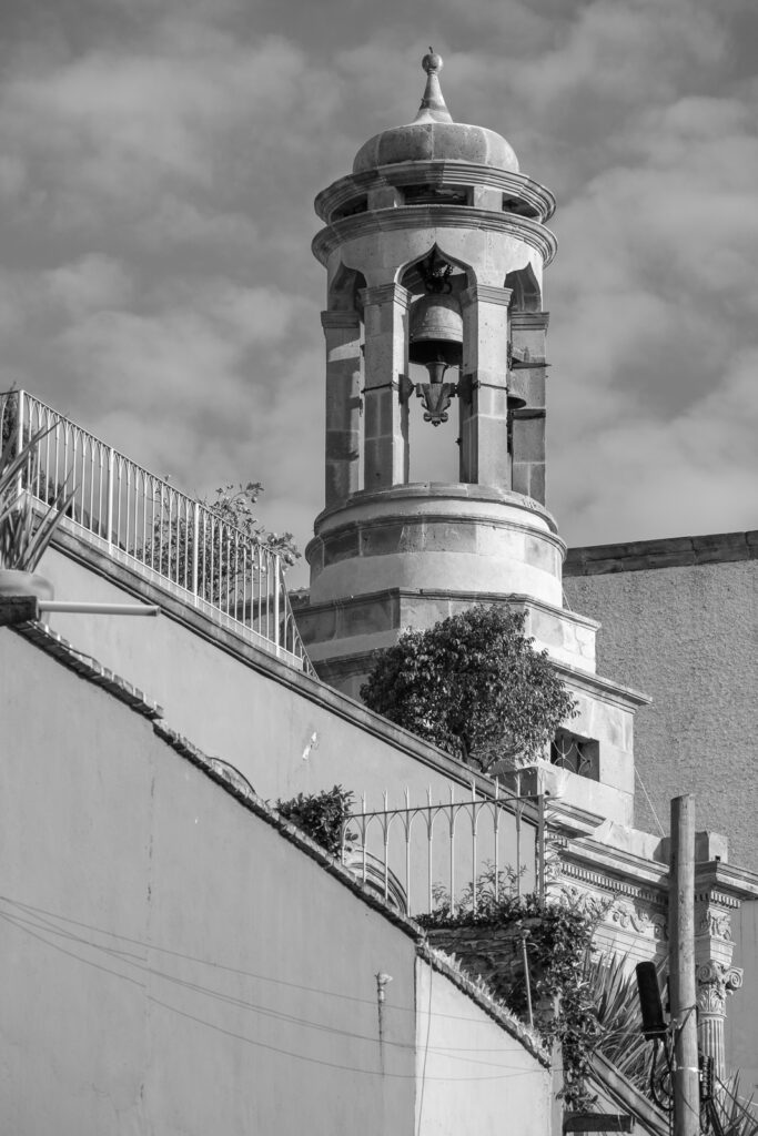 Monochrom+Ge