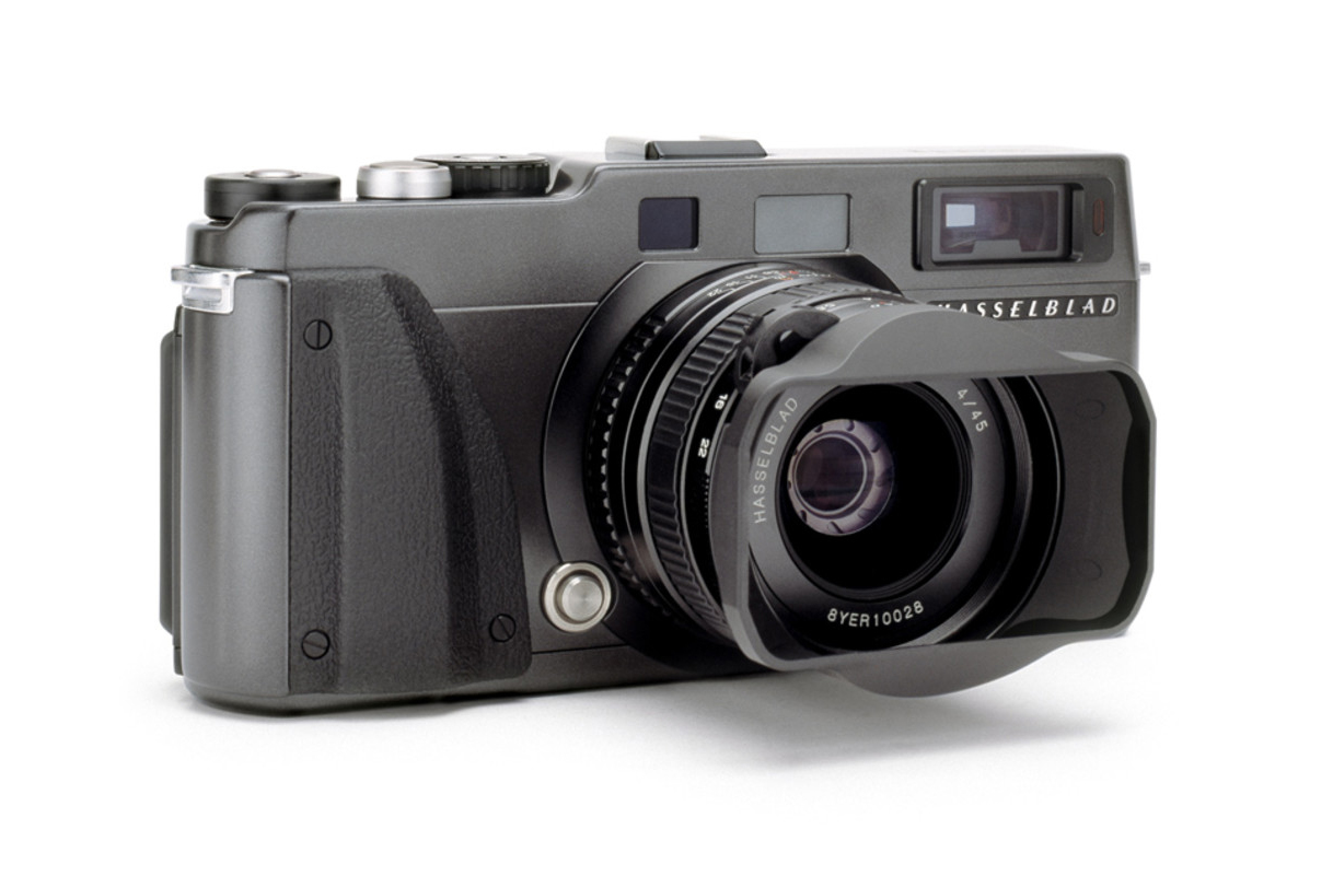 Revival-einer-Legende-Bringt-Fujifilm-die-XPan-digital-zur-ck-