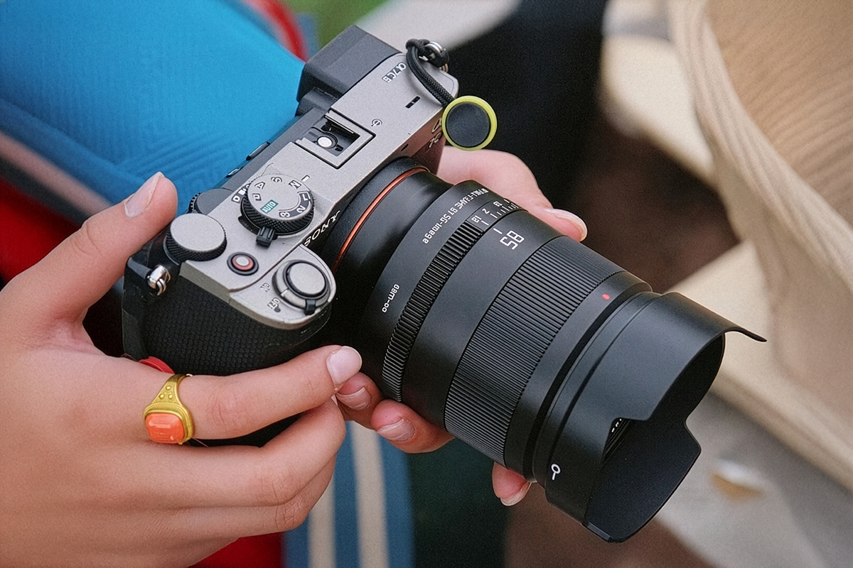 SG-Image-AF-85mm-f-1-8-STM-Kompakte-und-g-nstige-Portr-tl-sung-f-r-das-Vollformat