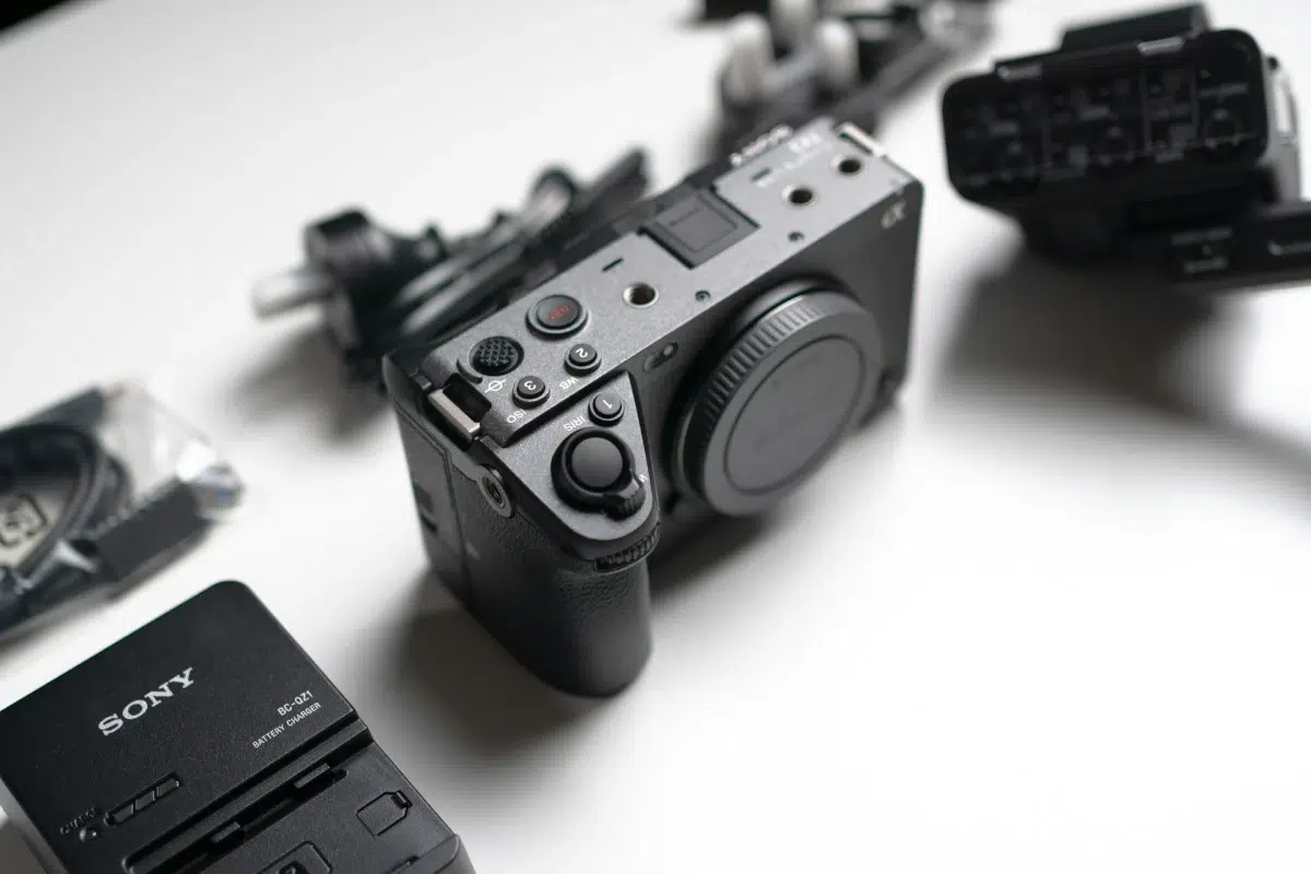 Sony-FX5-Korrektur-beim-Sensor-Ger-cht-und-erstes-Bild-gesichtet